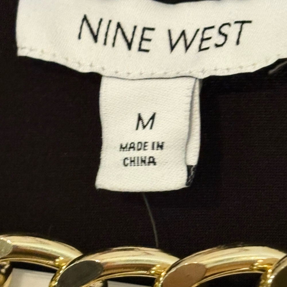 NWT Nine West Black Top with Gold Chain Detail NWT - Picture 5 of 12